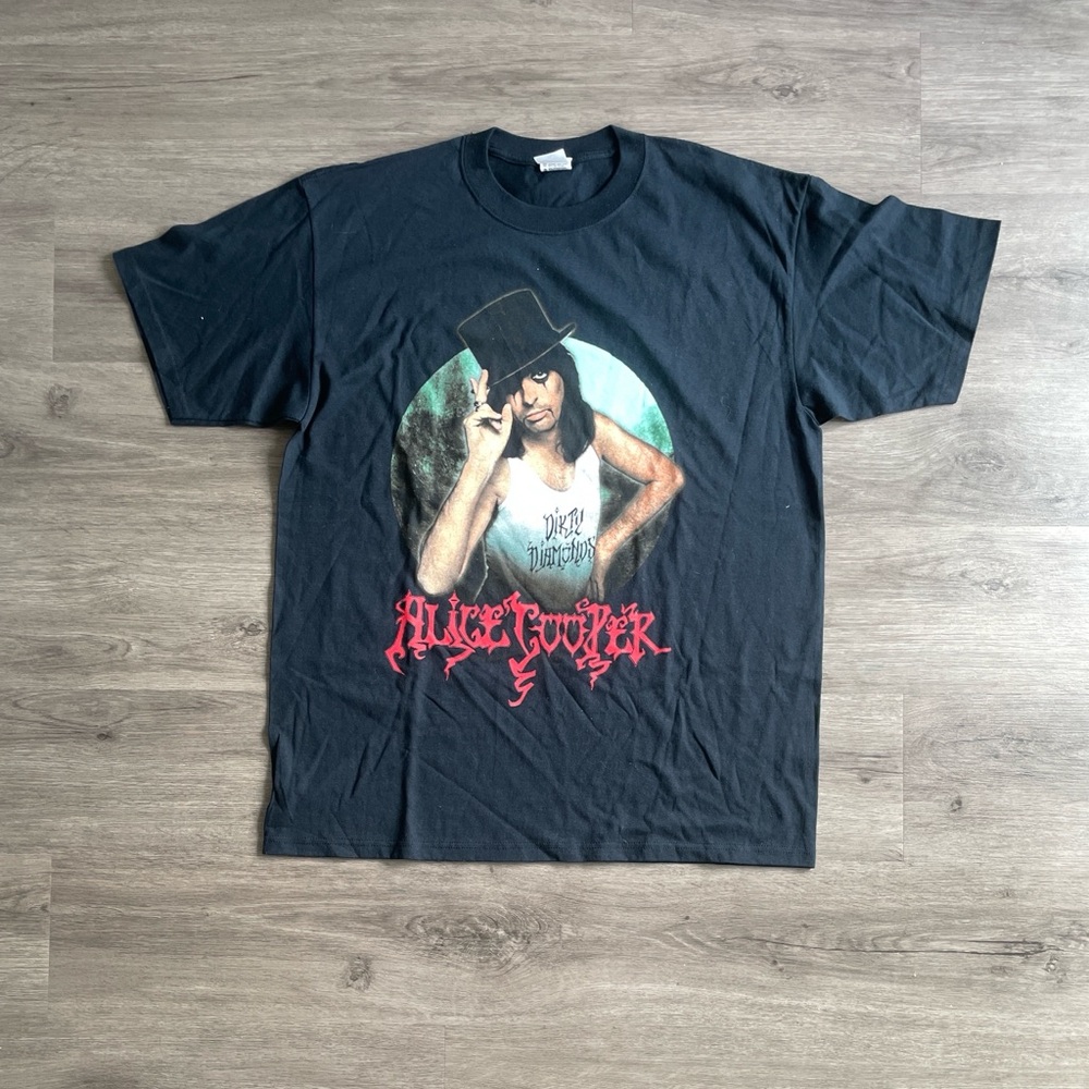 Y2K 2005 Alice Cooper “Dirty Diamonds” Rock Tour T-shirt (Sz.XL)